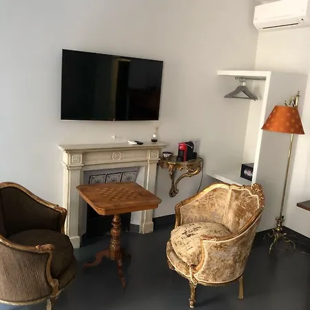 94 Piazza Di Spagna 2* רומא