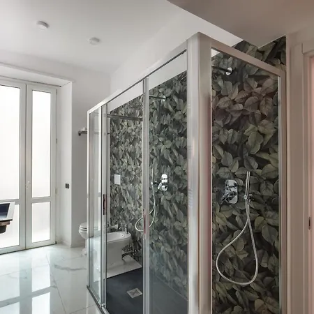 94 Piazza Di Spagna בית הארחה 2*