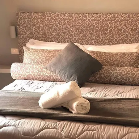 94 Piazza Di Spagna רומא