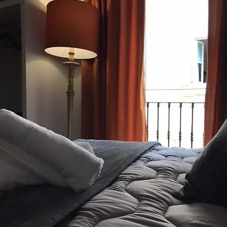 בית הארחה 94 Piazza Di Spagna 2*