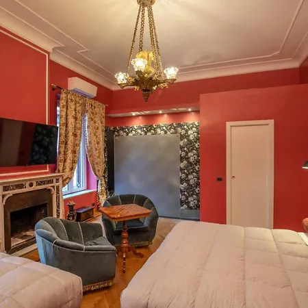 Konukevi 94 Piazza Di Spagna 2*