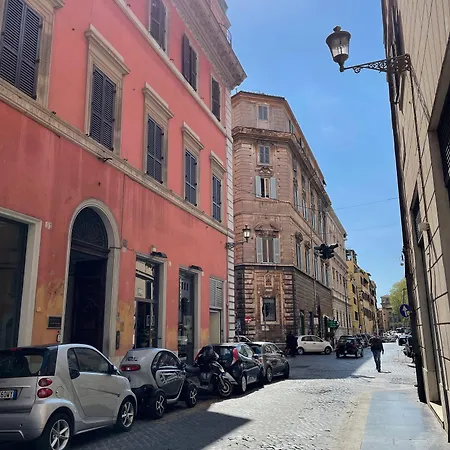 94 Piazza Di Spagna 2* Rome