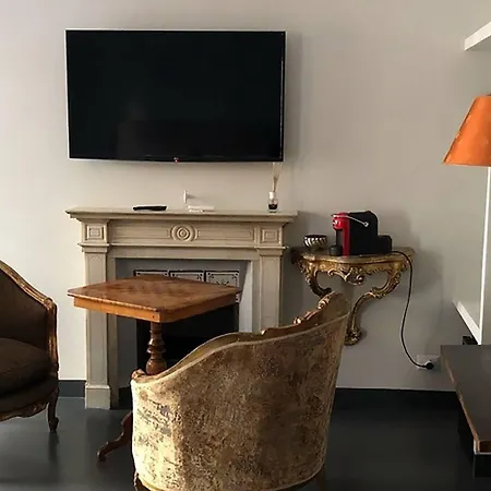 94 Piazza Di Spagna 2*