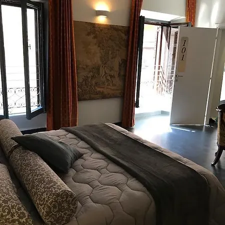 94 Piazza Di Spagna Guest house