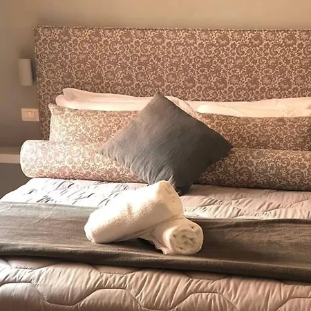 Affittacamere 94 Piazza Di Spagna Roma