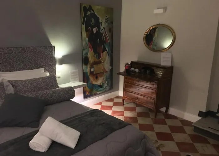 94 Piazza Di Spagna Konukevi 2*